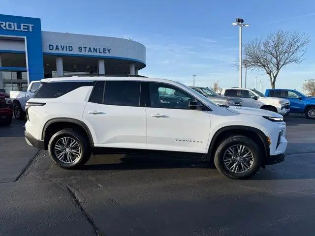 2026 Chevrolet Traverse FWD LT
