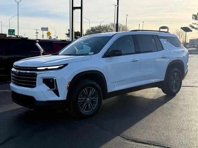 2026 Chevrolet Traverse FWD LT