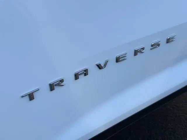 2026 Chevrolet Traverse FWD LT