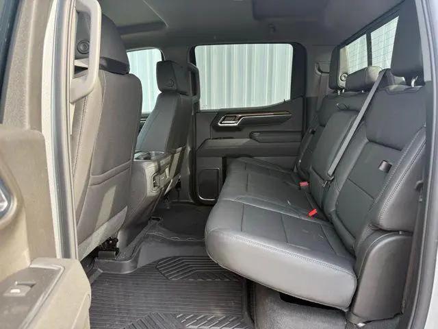 2026 Chevrolet Silverado 1500 4WD Crew Cab Short Bed RST