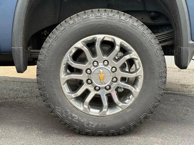 2026 Chevrolet Silverado 2500HD Crew Cab, Standard Bed, LTZ, 4WD