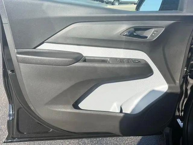 2027 Chevrolet Bolt RS FWD