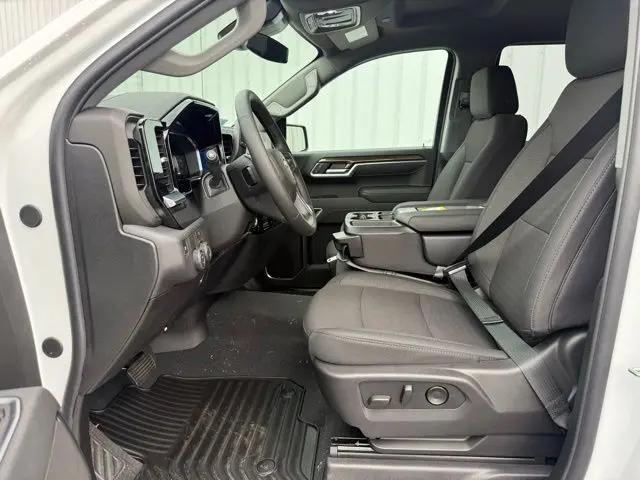 2026 Chevrolet Silverado 1500 2WD Crew Cab Short Bed LT
