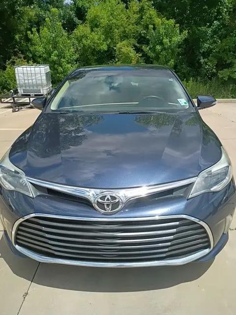 2016 Toyota Avalon XLE
