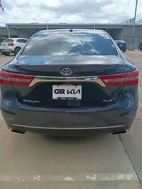 2016 Toyota Avalon XLE