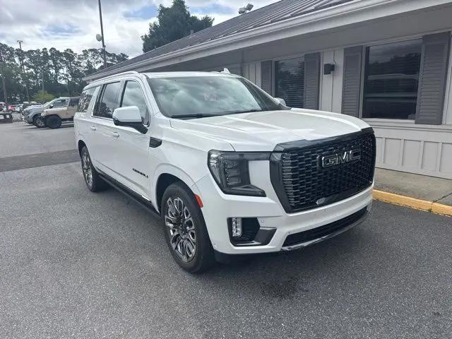 2023 GMC Yukon XL 4WD Denali Ultimate