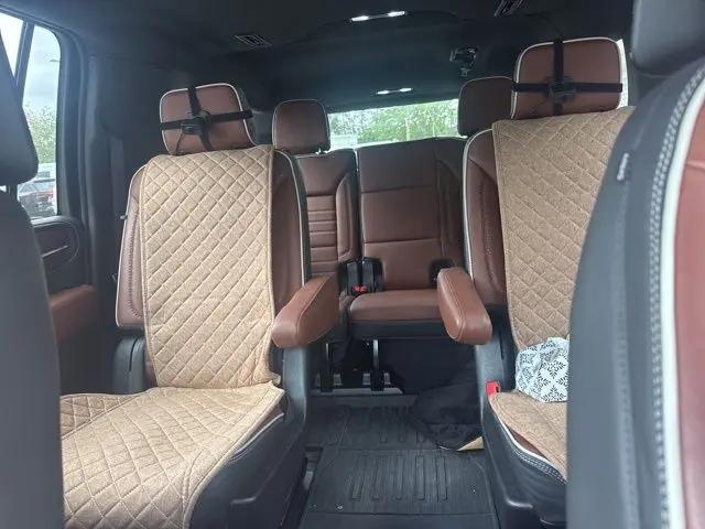 2023 GMC Yukon XL 4WD Denali Ultimate