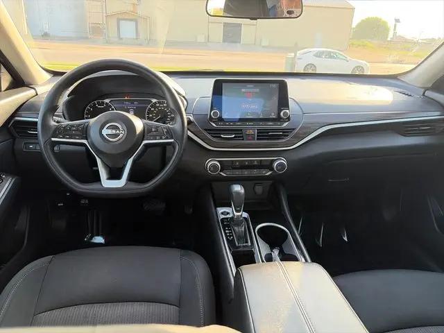 2024 Nissan Altima SV FWD