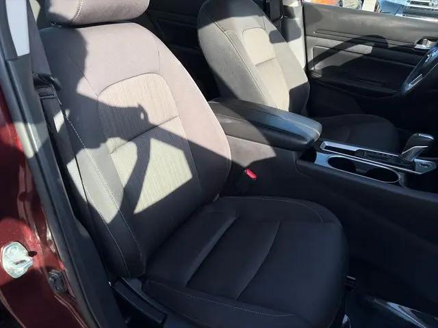 2024 Nissan Altima SV FWD