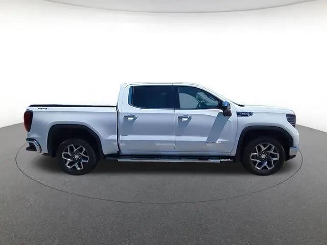 2025 GMC Sierra 1500 4WD Crew Cab Short Box SLT