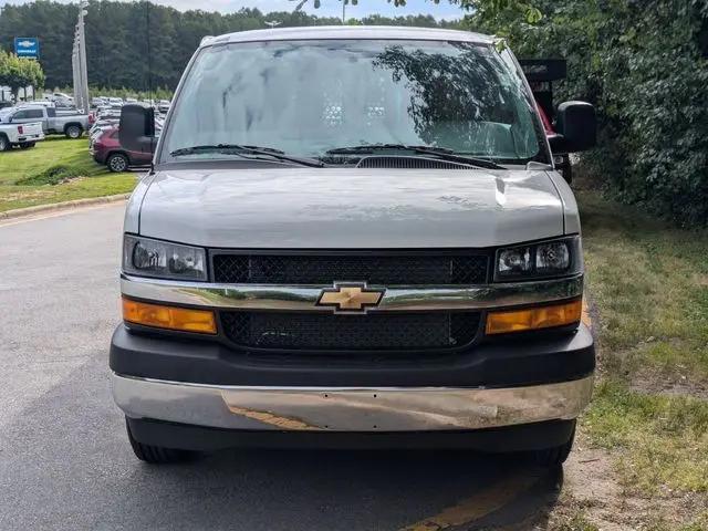 2026 Chevrolet Express Cargo Van 2500 Regular Wheelbase, WT, RWD