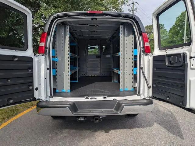 2026 Chevrolet Express Cargo Van 2500 Regular Wheelbase, WT, RWD