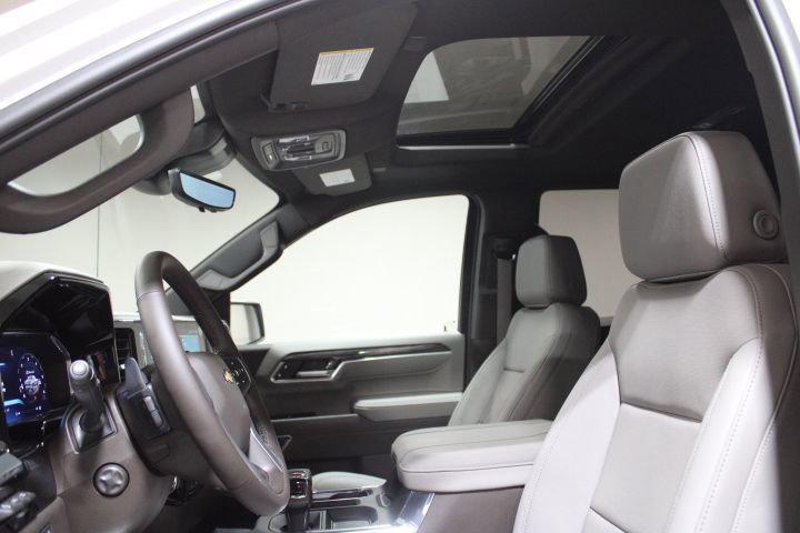2026 Chevrolet Silverado 1500 4WD Crew Cab Short Bed LTZ