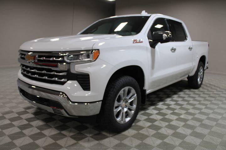 2026 Chevrolet Silverado 1500 4WD Crew Cab Short Bed LTZ