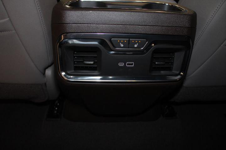 2026 Chevrolet Silverado 1500 4WD Crew Cab Short Bed LTZ