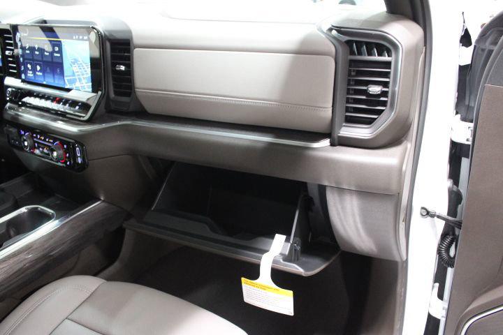 2026 Chevrolet Silverado 1500 4WD Crew Cab Short Bed LTZ