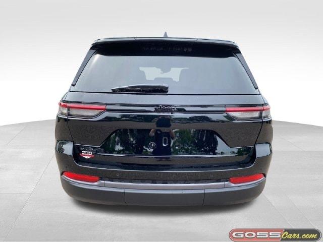 2026 Jeep Grand Cherokee Altitude 4x4 for sale in South Burlington, VT