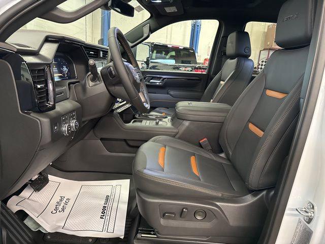 2026 GMC Sierra 2500HD Crew Cab, Standard Bed, AT4, 4WD