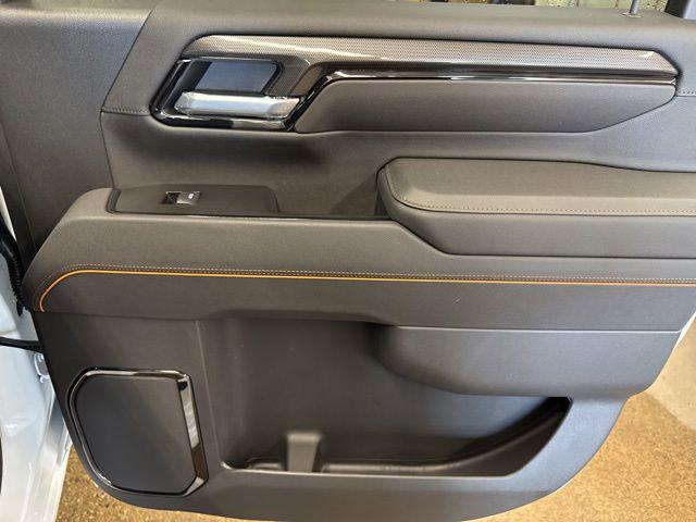 2026 GMC Sierra 2500HD Crew Cab, Standard Bed, AT4, 4WD