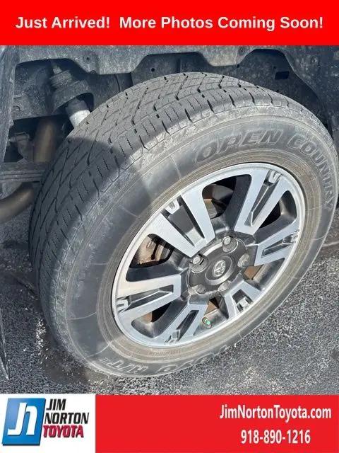 2019 Toyota Tundra SR5 5.7L V8