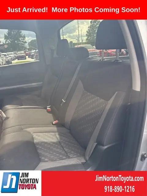 2019 Toyota Tundra SR5 5.7L V8