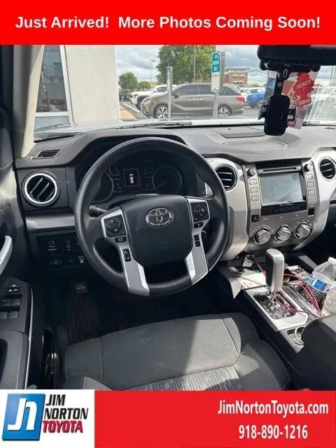 2019 Toyota Tundra SR5 5.7L V8