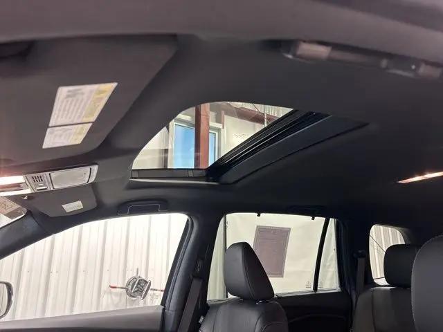 2023 Honda Passport AWD Elite