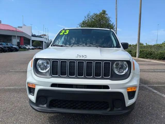 2023 Jeep Renegade Latitude 4x4