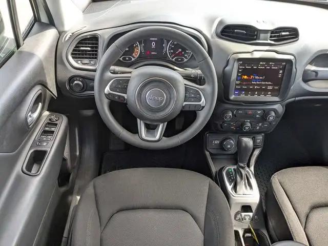 2023 Jeep Renegade Latitude 4x4