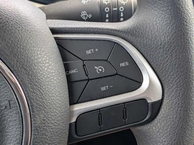 2023 Jeep Renegade Latitude 4x4
