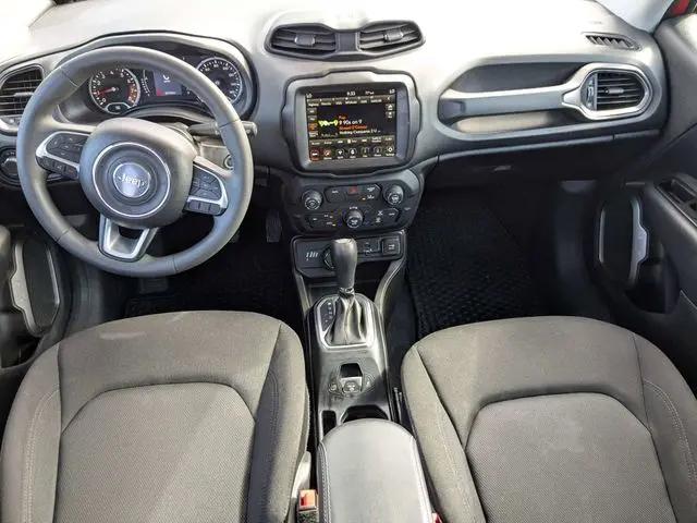 2023 Jeep Renegade Latitude 4x4