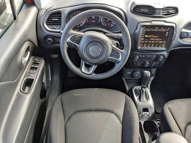 2023 Jeep Renegade Latitude 4x4