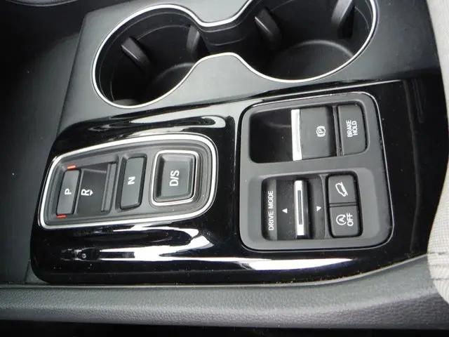 2023 Honda Pilot AWD LX