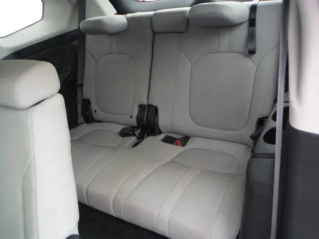 2023 Honda Pilot AWD LX