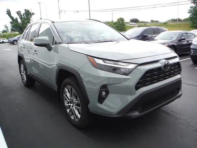 2023 Toyota RAV4 XLE Premium