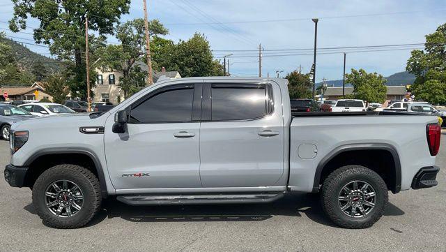 2024 GMC Sierra 1500 4WD Crew Cab Short Box AT4X