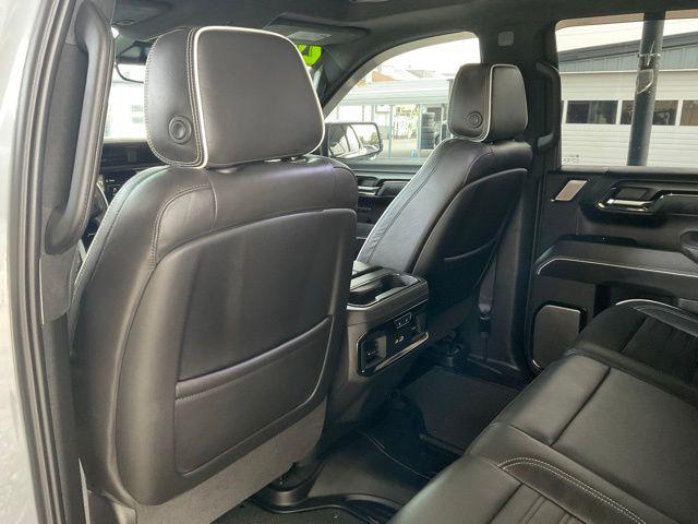 2024 GMC Sierra 1500 4WD Crew Cab Short Box AT4X