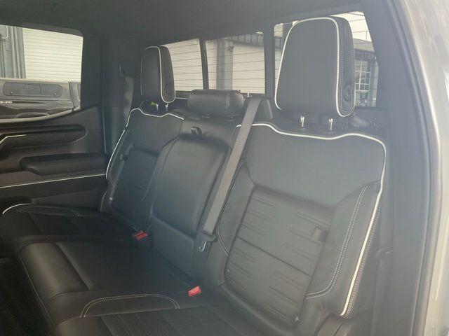 2024 GMC Sierra 1500 4WD Crew Cab Short Box AT4X