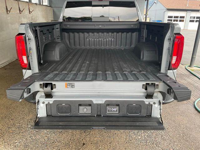 2024 GMC Sierra 1500 4WD Crew Cab Short Box AT4X
