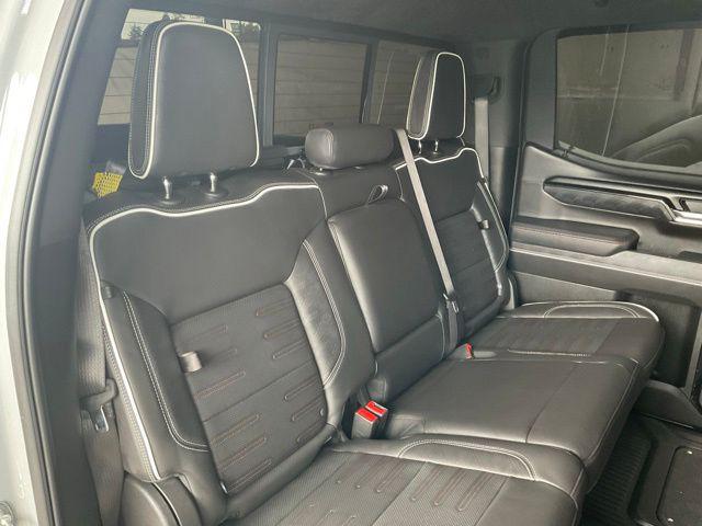 2024 GMC Sierra 1500 4WD Crew Cab Short Box AT4X
