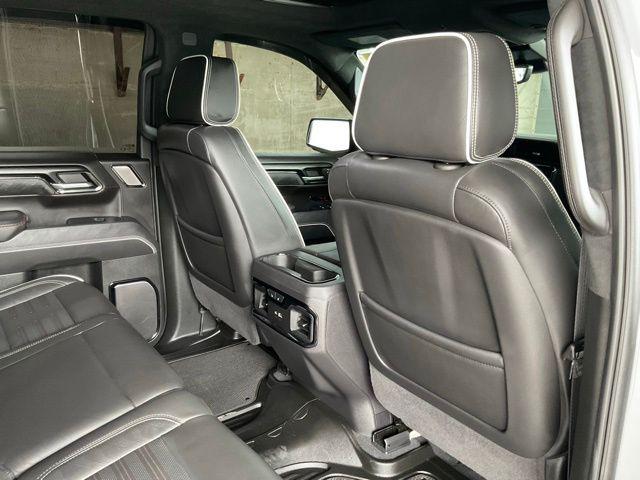 2024 GMC Sierra 1500 4WD Crew Cab Short Box AT4X