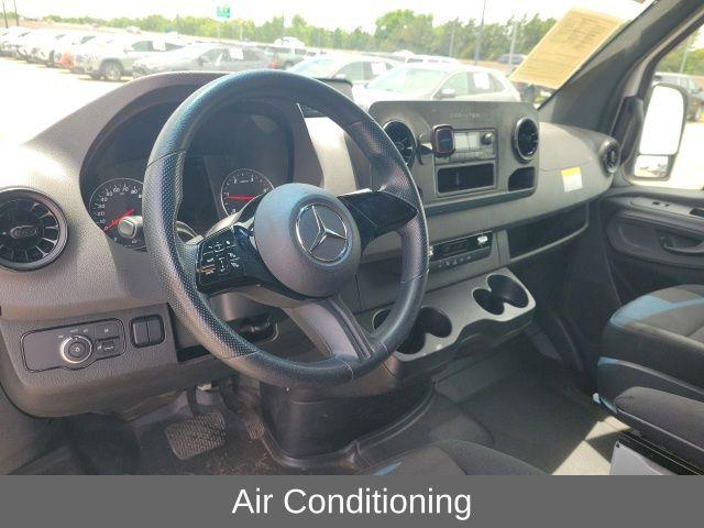 2025 Mercedes-Benz Sprinter 2500 High Roof 4-Cyl Diesel