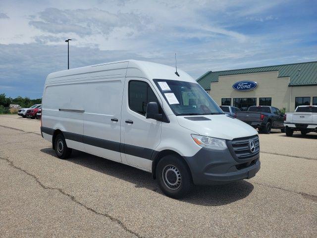 2025 Mercedes-Benz Sprinter 2500 High Roof 4-Cyl Diesel