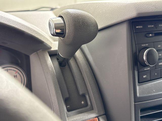 2008 Chrysler Town & Country LX