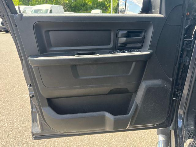 2018 Ram 1500 Express Quad Cab 4x4 6'4" Box