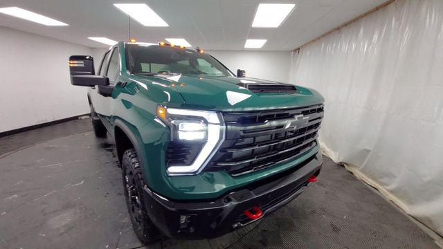 2026 Chevrolet Silverado 2500HD Crew Cab, Standard Bed, LT, 4WD