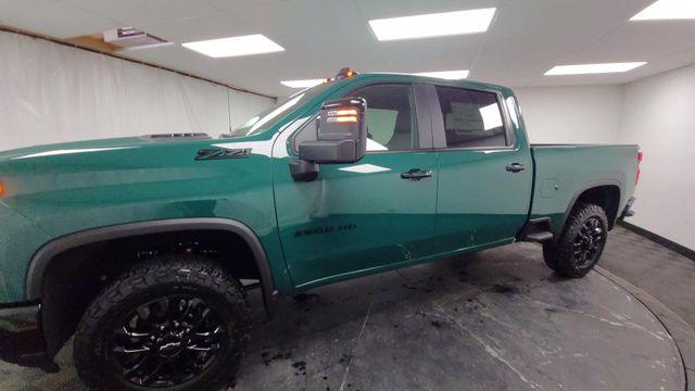 2026 Chevrolet Silverado 2500HD Crew Cab, Standard Bed, LT, 4WD