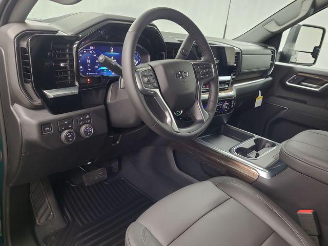 2026 Chevrolet Silverado 2500HD Crew Cab, Standard Bed, LT, 4WD