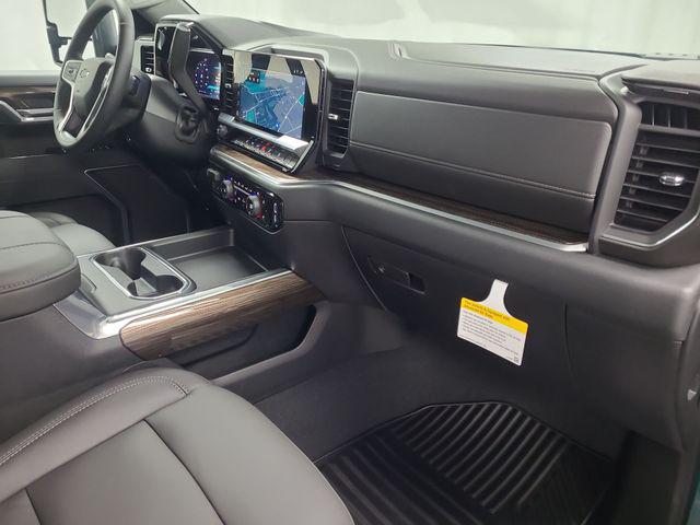 2026 Chevrolet Silverado 2500HD Crew Cab, Standard Bed, LT, 4WD
