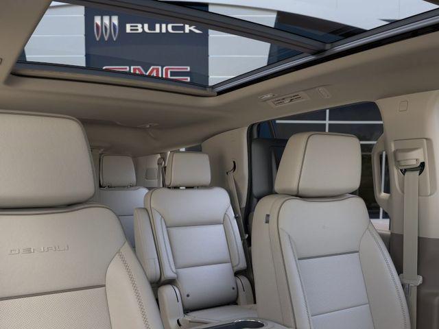 2026 GMC Yukon 4WD Denali